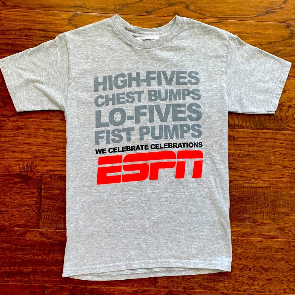 Boys size Med ESPN t-shirt